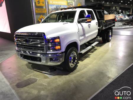 Chevrolet Silverado Medium Duty
